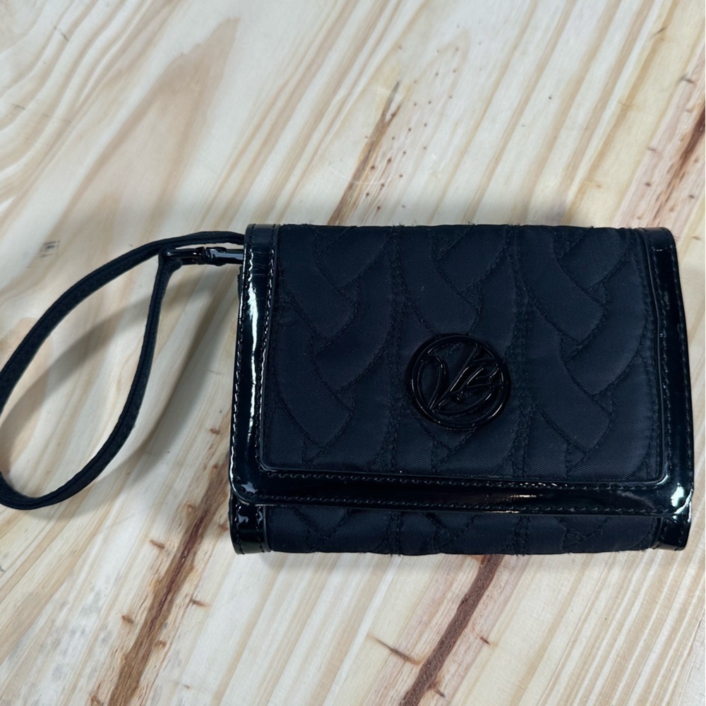 Black Vera Bradley Nylon Quilted Versatile Wallet Patent Leather Trim Small - Picture 1 of 9